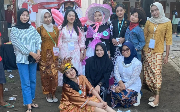 Thumbnail Belum Banyak yang Tahu! Ini Asal-Usul Karnaval