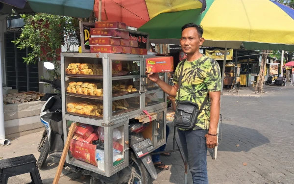 Thumbnail Berita - Bolen, Si Camilan Manis Pengganjal Perut yang Bikin Nagih