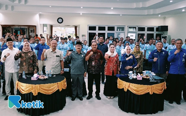 Thumbnail Berita - Lindungi Keselamatan Nelayan di Cilacap, BMKG dan Anggota DRP RI Novita Gelar SLCN