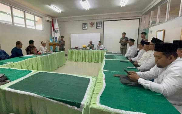 Thumbnail Sidak Cak Ji ke STKIP Al-Hikmah: Ratusan Alumni Mengadu, Ijazah Tertahan Bertahun-tahun