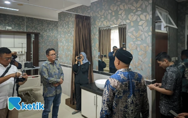 Thumbnail BURT DPR RI Tinjau Kesiapan Layanan VVIP di RSUD dr. Darsono Pacitan