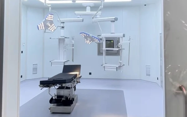 Thumbnail Waron Hospital Surabaya Buka Loker Teknisi Elektromedis, Cek Persyaratannya