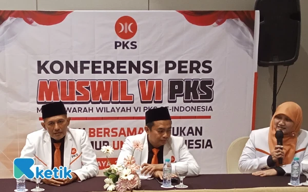 Thumbnail Bagus Prasetia Lelana Gantikan Irwan Setiawan, Jabat Ketua DPW PKS Jatim Periode 2025–2030