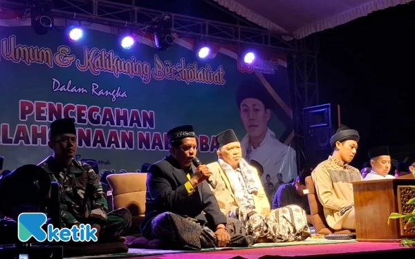 HUT ke-80 RI di Desa Kalikuning Pacitan Diperingati dengan Pengajian Akbar dan Shalawat