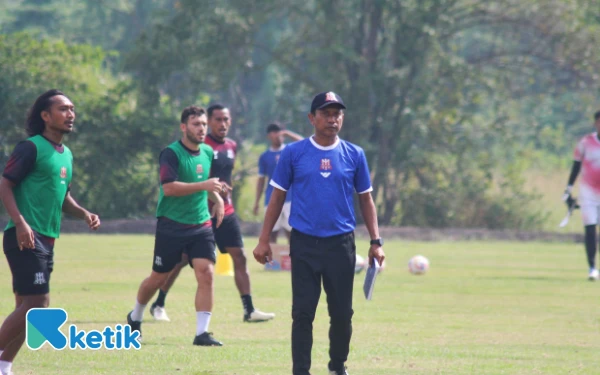 Thumbnail Berita - Matangkan Persiapan Deltras FC, Widodo C Putro Agendakan Uji Coba Lawan Tim Selevel