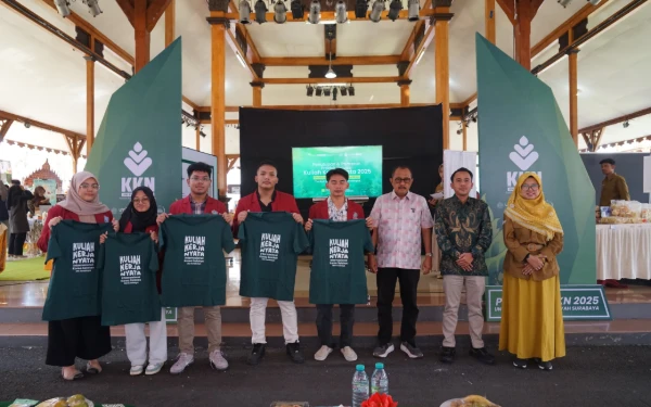 Thumbnail Inovasi Mahasiswa UM Surabaya, 16 Teknologi Tepat Guna Hasil KKN Ini Kantongi HKI