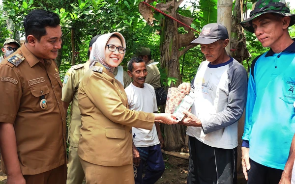 Thumbnail Berita - Bupati Lumajang: Kesehatan Ternak Fondasi Ketahanan Ekonomi dan Pangan