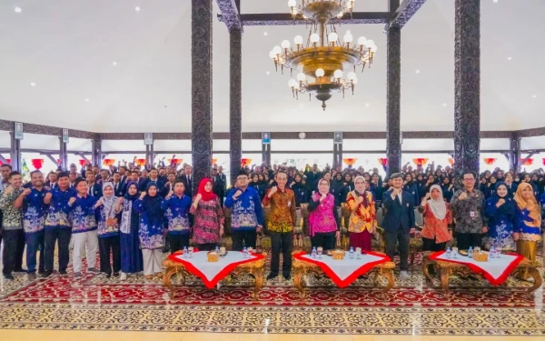 Thumbnail Berita - Ketua DPRD dan Bupati Lumajang Hadiri Kuliah Umum Perdana Polinema