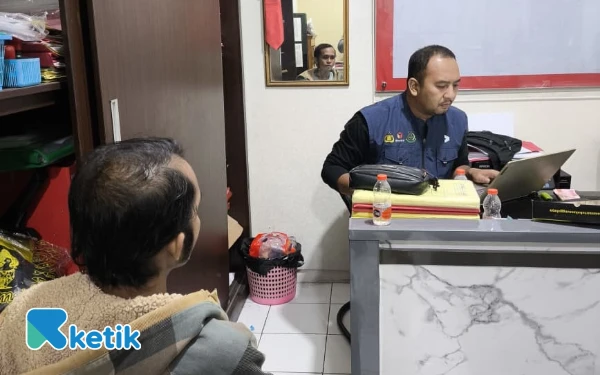 Thumbnail Manfaatkan Servis HP, Polres Situbondo Ringkus Pembobolan Aplikasi BRIMO