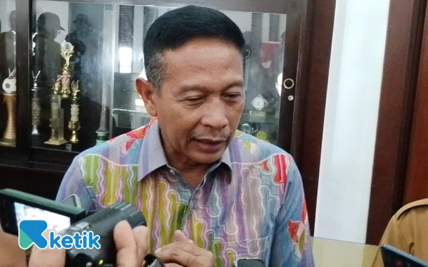 Thumbnail Janji Politik Ditagih Pedagang Pasar Blimbing, Wahyu Hidayat Tegaskan Pemutusan Kontrak dengan Pengembang