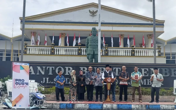 Thumbnail Berita - Pemkab Jember Perpanjang Penghapusan Denda Pajak hingga Desember, Retribusi Pasar Diturunkan