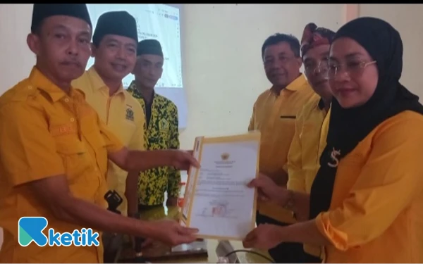 Thumbnail Berita - Arik Sriwahyuni Calon Tunggal Ketua DPD Golkar Trenggalek 2025-2030
