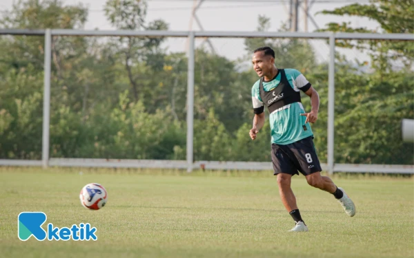 Thumbnail Laga PSM vs Persebaya Ditunda, ILeague Ungkap Alasan Keamanan