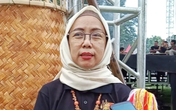 Festival Kirab Budaya Slumpring 2025, Ketua Dekranasda Pemalang: Penggerak Ekonomi Masyarakat Desa
