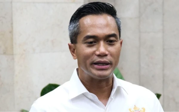 Thumbnail Kericuhan Massa Meluas, Ketum Kadin: Jika Berlarut-larut Roda Ekonomi Terdampak