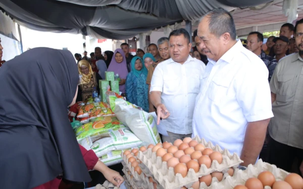 Thumbnail Berita - Bupati Asahan Kunjungi GPM, Ikuti Zoom Serentak Menteri Pertanian RI