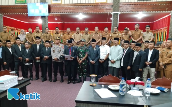 Thumbnail Berita - Cegah Provokasi, Wabup Aceh Singkil dan Forkopimda Imbau Masyarakat Jaga Perdamaian