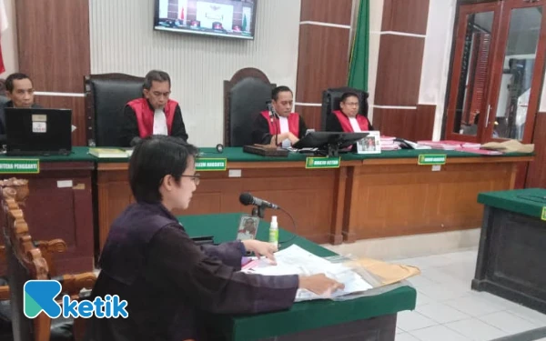 Thumbnail Admin Toko Vapor di Surabaya Gelapkan Uang Perusahaan untuk Judi Online