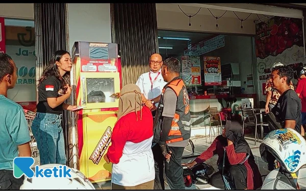 Thumbnail Berita - Mesin Cuci Helm Otomatis Hadir di Cilacap, Solusi Praktis Bagi Pengendara