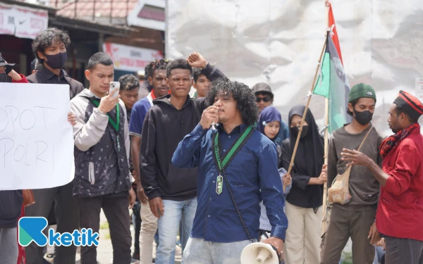 Thumbnail Berita - Wakapolda Papua Barat Kawal Aksi Unjuk Rasa Mahasiswa di Manokwari