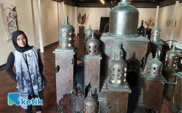 Thumbnail Synthesis Pameran 3 Disiplin Seni Rupa, Hadirkan Karya Luar Biasa Seniman Surabaya