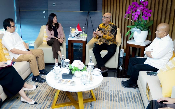 Thumbnail Menkomdigi Sambut Baik Rekonsiliasi PWI, Dorong Jurnalisme Profesional dan Bersatu