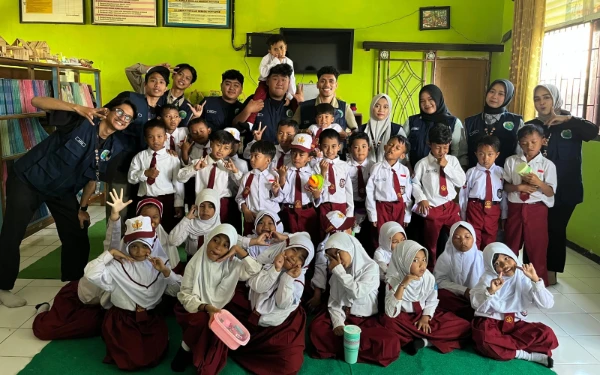 Thumbnail Mahasiswa Unisma Bangun Perilaku Anti Perundungan pada Siswa SDN 2 Pandanajeng