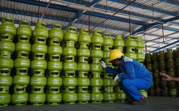 Thumbnail Masyarakat Tak Perlu Panik, Pertamina Tambah Stok Elpiji 3 Kg di Libur Maulid Nabi