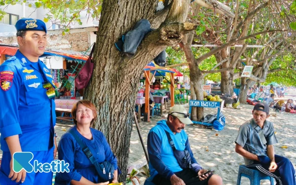 Thumbnail Libur Panjang, Satpolairud Polres Situbondo Patroli di Wisata Bahari