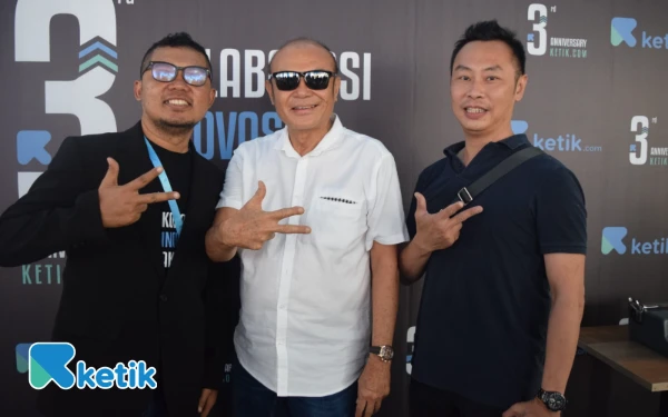 Thumbnail HUT ke-3 Ketik, Pengusaha Baja Malang Doakan Sukses