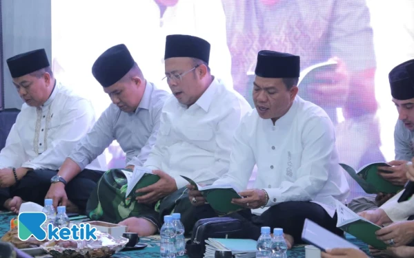 Thumbnail Bupati Bandung: Muliakan Kedua Orangtua dan Ulama Kunci Meraih Keberkahan dalam Hidup