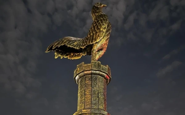 Thumbnail Ayam Jago, Monumen Baru di Surabaya Barat Jadi Tempat Wisata Baru Buat Warga