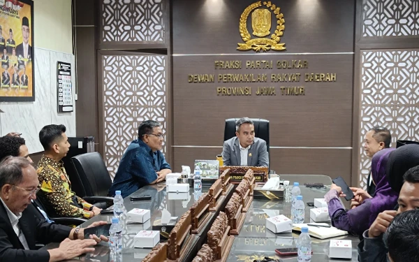 Thumbnail Fraksi Golkar DPRD Jatim Terima HIPPI, Bahas Restrukturisasi Dukungan UMKM