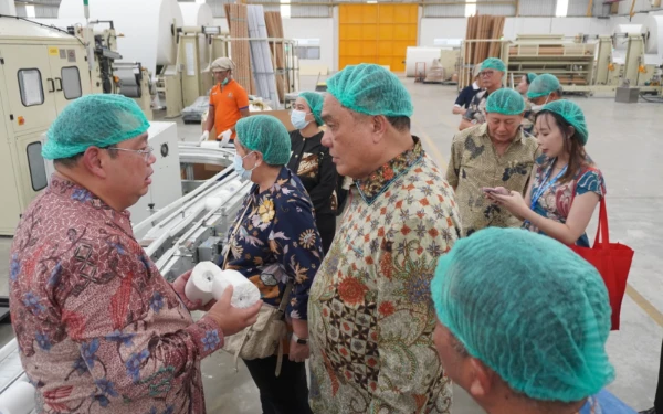 Thumbnail Di Tengah Ekonomi Dunia Lesu, Ini Cerita Sukses Perusahaan Tisu Asal Jatim