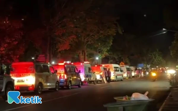 Thumbnail Berita - Laka Maut Jalur Wisata Bromo Menewaskan 8 Orang, Begini Pengakuan Sopir Bus