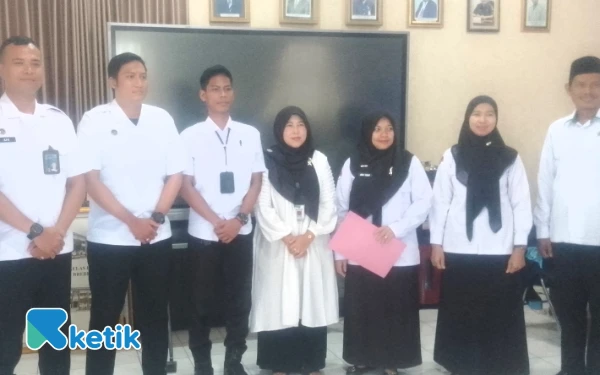 Thumbnail Berita - Melalui SOP Ketat, Program MBG di Brebes Pastikan Keamanan Pangan Sekolah