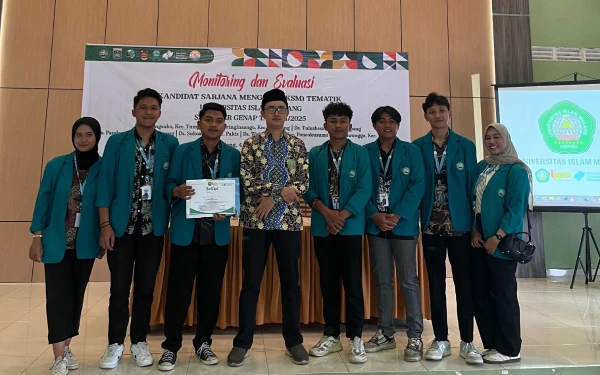 Thumbnail Sukses di Monev, Mahasiswa KSM-T Unisma Jadi Presenter Terbaik di Desa Wringinanom