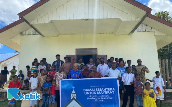 Thumbnail Tokoh Masyarakat  Ajak Jemaat Dukung Kedamaian dan Pembangunan di Wilayah Aifat Kabupaten Maybrat