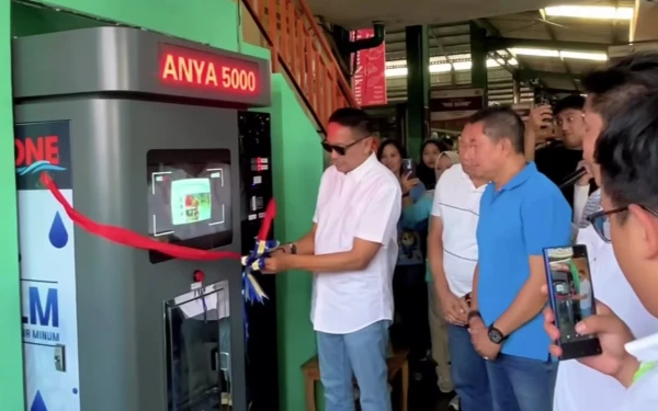 Thumbnail SPAM Digital Beroperasi, Warga Kota Malang Bisa Isi Ulang Air Minum Galon Murah Rp5 Ribu