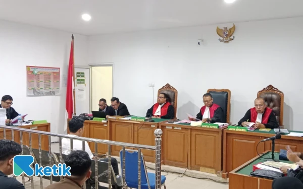 Thumbnail Dua Pejabat Dispora OKU Selatan Didakwa Korupsi Rp913 Juta, Sidang Perdana Digelar di PN Tipikor Palembang