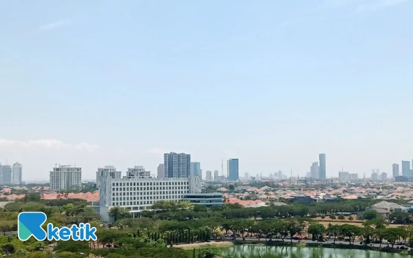 Thumbnail Cuaca di Surabaya Hari Ini Cerah, Kota Malang Berawan