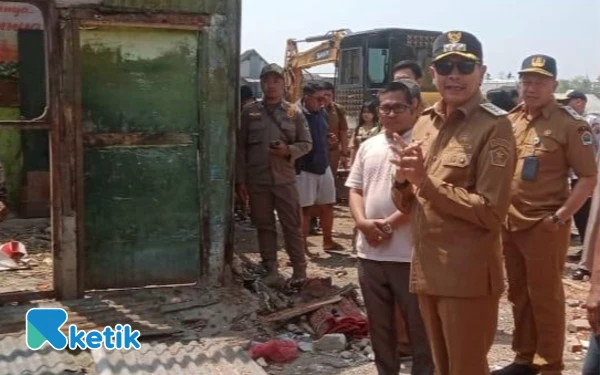 Thumbnail Jalan Harus Steril, Wali Kota Malang Targetkan Pembongkaran Lapak Pedagang Pasar Gadang Selesai Desember 2025