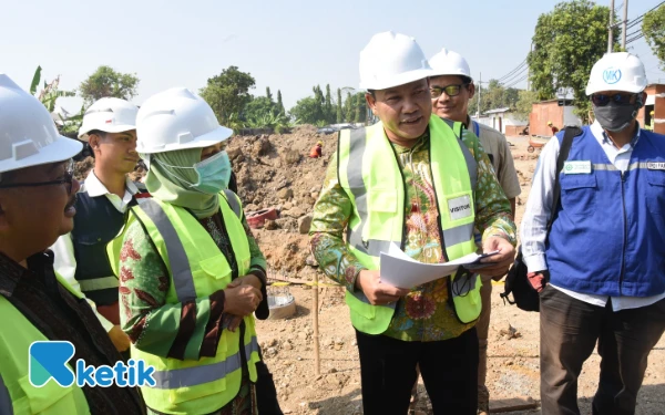 Thumbnail Berita - Bangunan RSUD Sedati Rp 51 M, Bupati Subandi Ingatkan Kontraktor agar Tepat Waktu