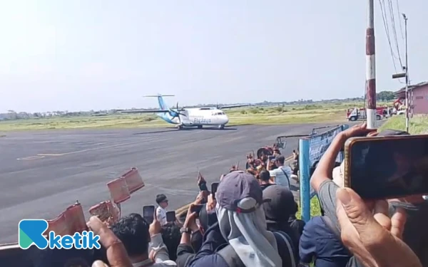 Thumbnail Berita - Penerbangan Perdana Jember–Jakarta Dibuka, Harga Tiket Mulai Rp1,3 Juta
