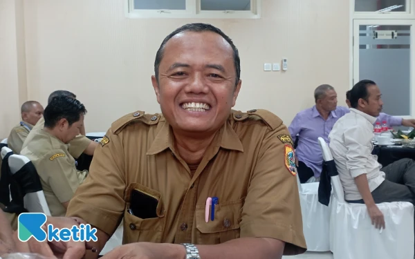 Thumbnail Berita - Kepala Dindikbud Pemalang Klarifikasi Dugaan Kasus Guru Selingkuh dan Kendaraan Dinas di Tempat Karaoke