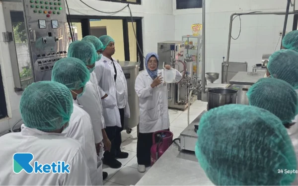 Thumbnail ‎Mantan Napiter Dibekali Ketrampilan Pengolahan Susu dan Juru Sembelih