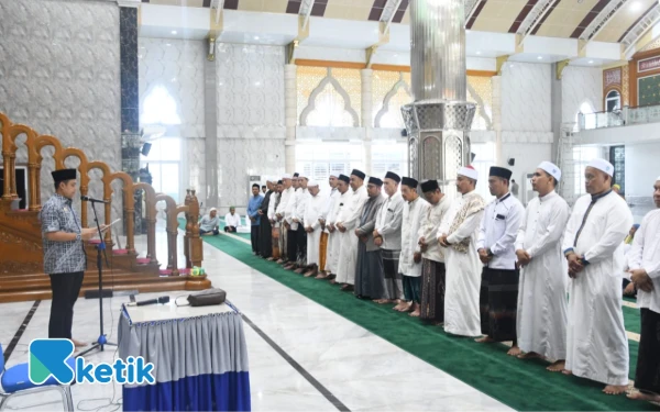 Thumbnail Berita - Wali Kota Langsa Kukuhkan Pengurus Masjid Agung Darul Falah