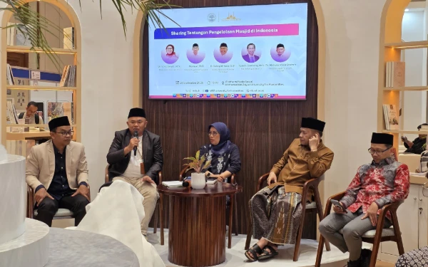 Thumbnail Tokoh Pengelola Masjid Bahas Strategi di Era Disrupsi pada IIBF 2025