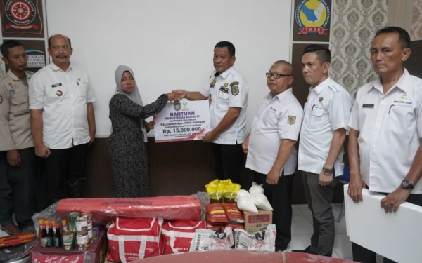 Thumbnail Berita - Bupati Asahan Salurkan Bantuan bagi Keluarga Korban Longsor Marjanji Aceh