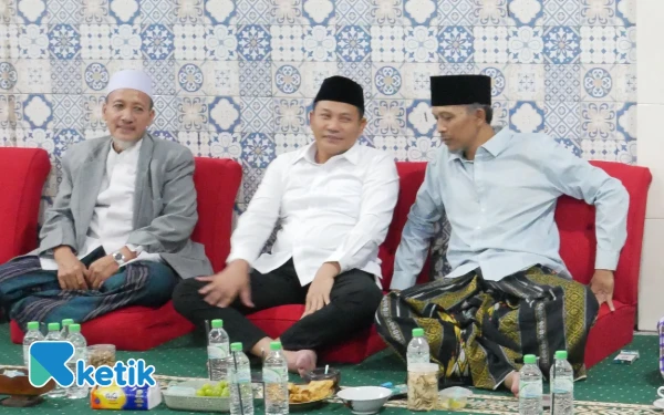 Thumbnail Bupati Subandi: Pimpinan Daerah Dekat dengan Para Kiai, Sidoarjo Semakin Kuat